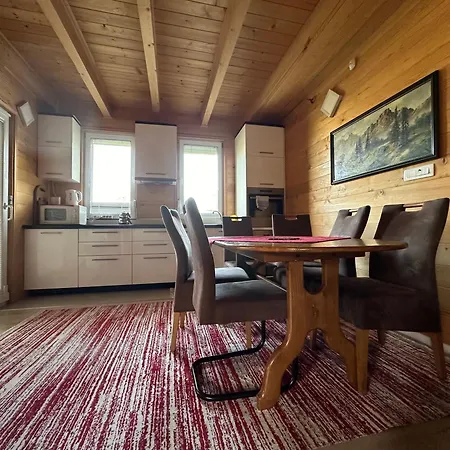 Wooden Villa Szarajevó